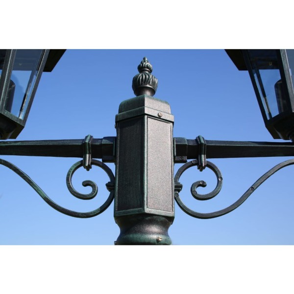 Farola de jardín 2 brazos 215 cm verde oscuro/negro aluminio Farola de jardín 2 brazos 215 cm verde oscuro/negro aluminio